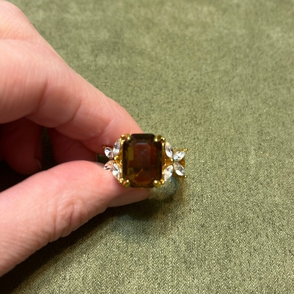 RoAn Jewelry - RoAn Cocktail Ring With Brown Stone ~ Size 8